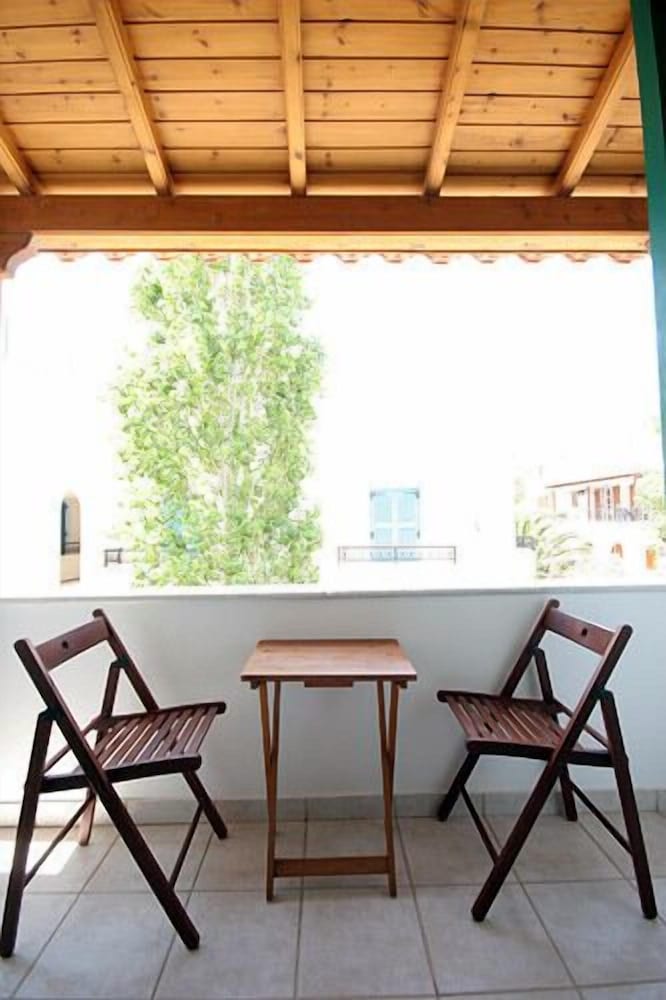 Studios Simos