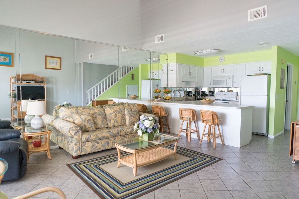 Southwind by LSI Vacation Rentals