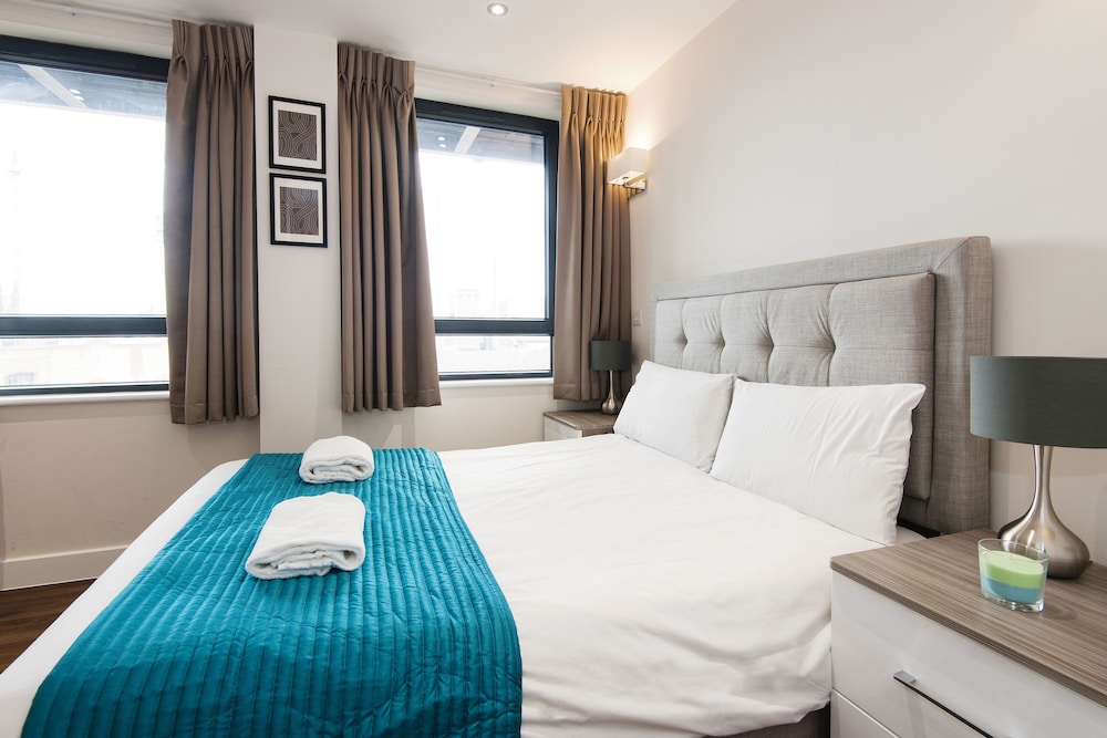 Twyne House Apartments