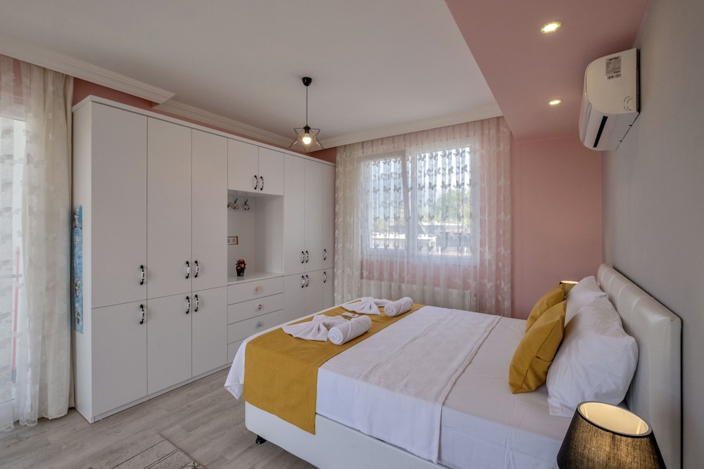 Villa Lonicera view 4