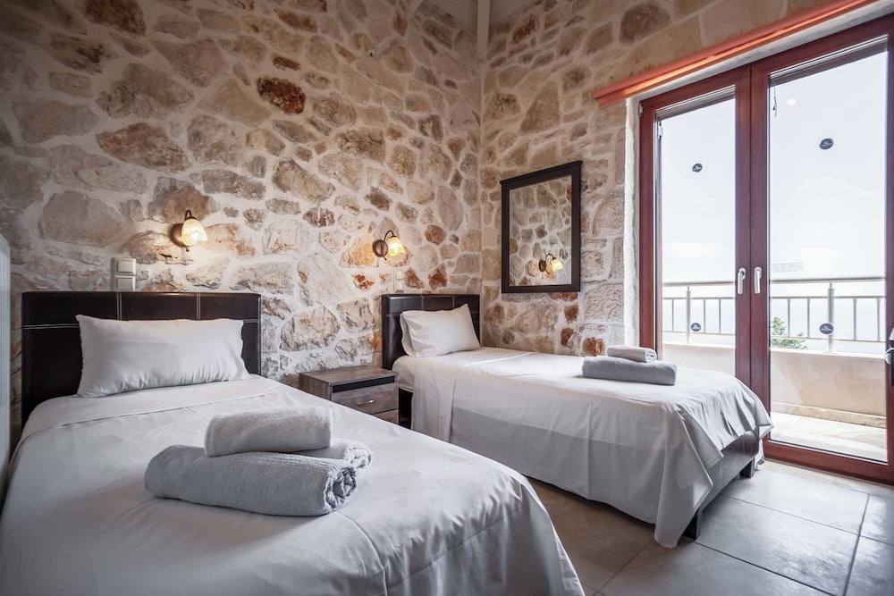 Orient Villa