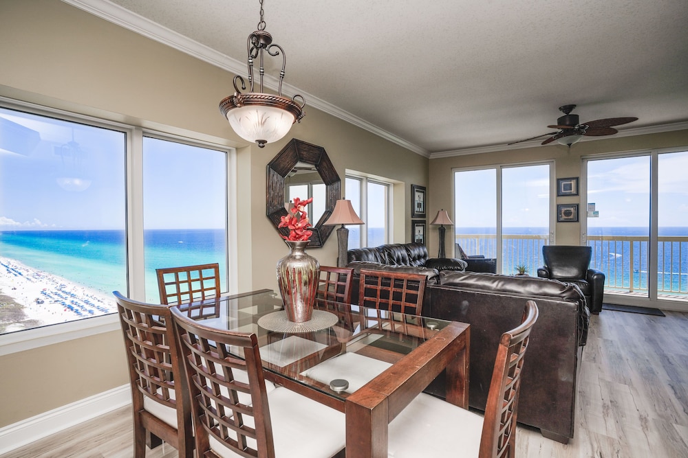 Calypso Beach Resort by Panhandle Getaways