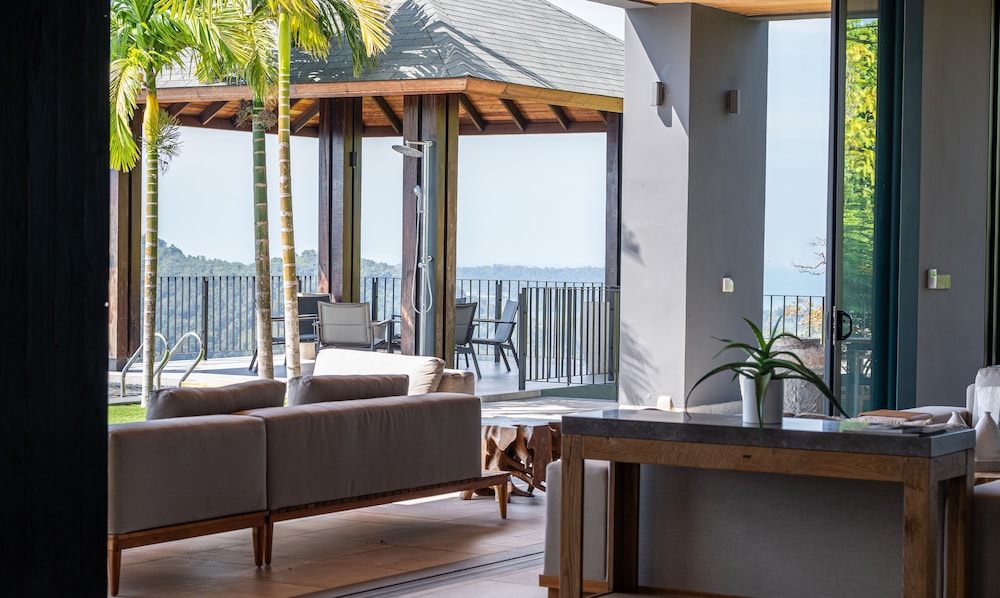 Villa Vista - Ultra-Luxury Private Villa