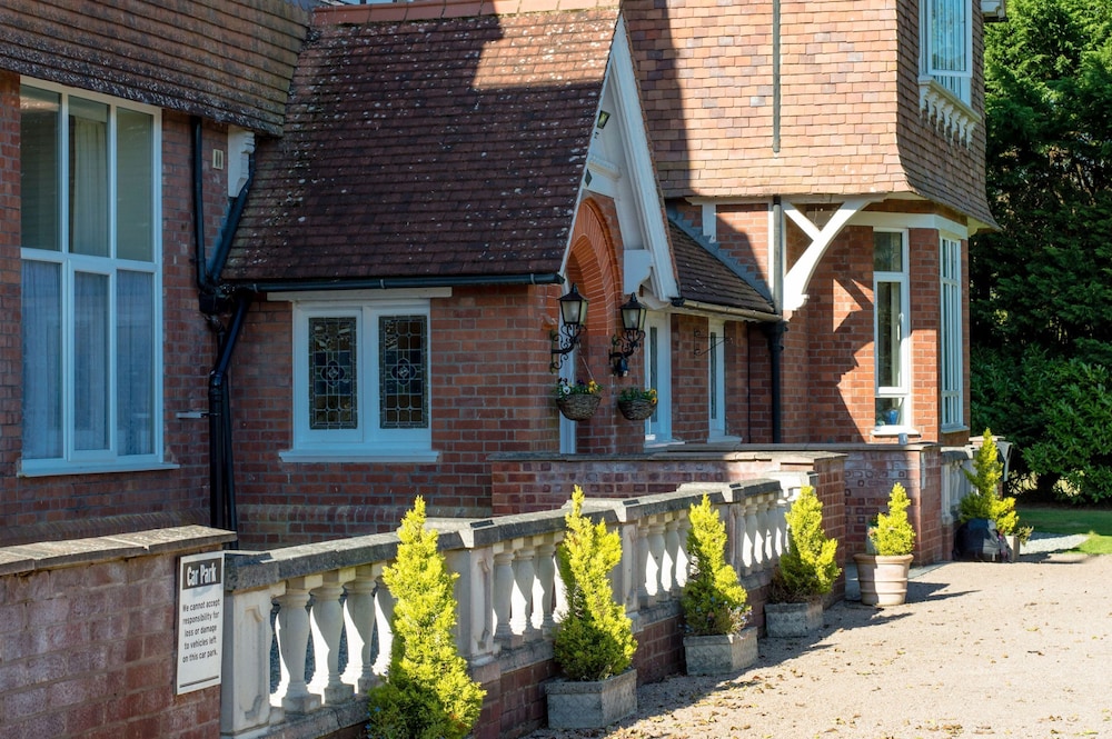 The Grange Court Hotel