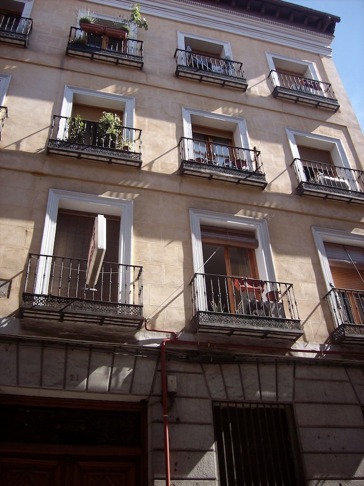 Hostal Zabala - Image 1