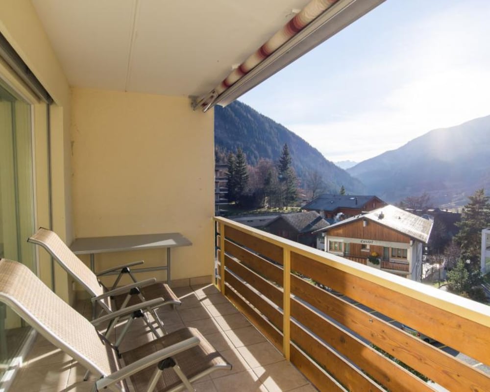 Haus Cristal