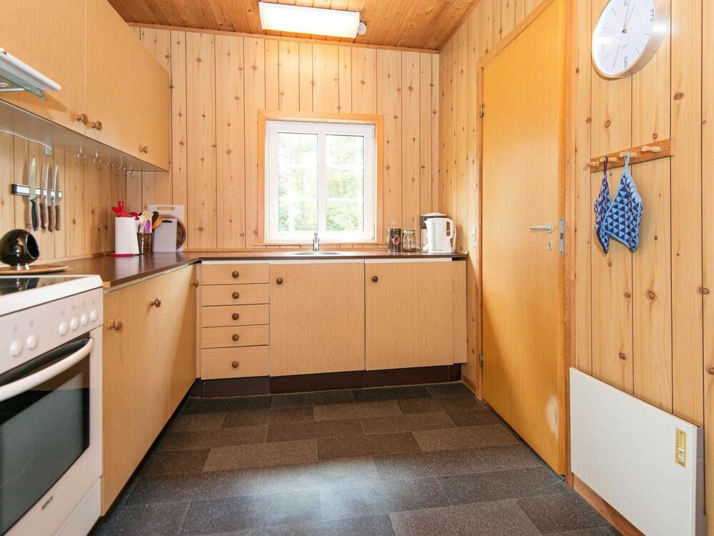 Tranquil Cottage Near Kvie Lake-by Traum view 4