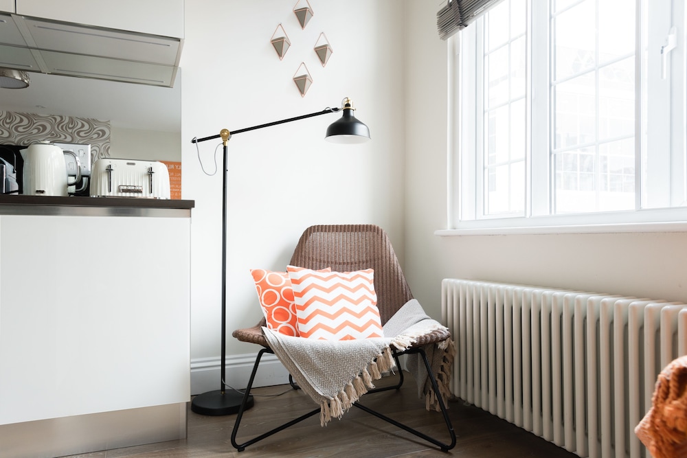 The Oxford Street Studio - Modern 1BDR Apartment close to Paddington