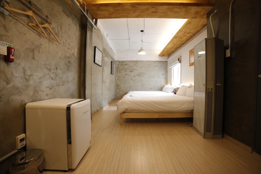 Good Day Mate Hostel