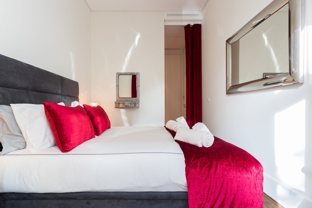 Castilho Premium Living by All In Lisbon view 2