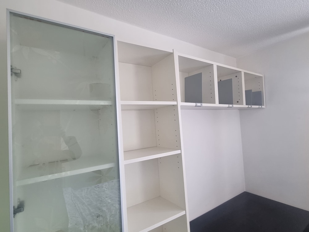 Lovely 2 Bedroom Apartment With Private Parking view 4