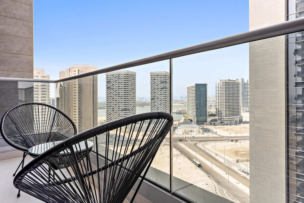 Abu Dhabi Vacations - Silkhaus Najmat C 2, Al Reem Abu Dhabi - Property Image 77