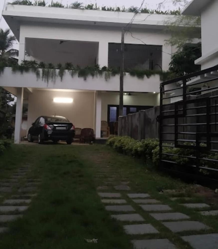 Rain Homestay