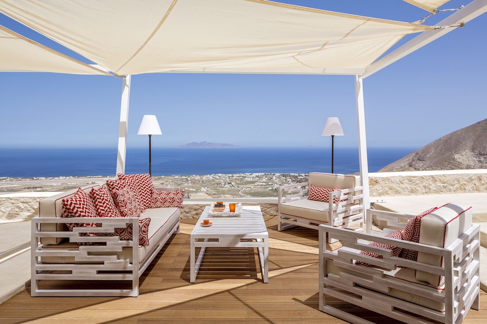 Kamini Santorini Luxury Villas