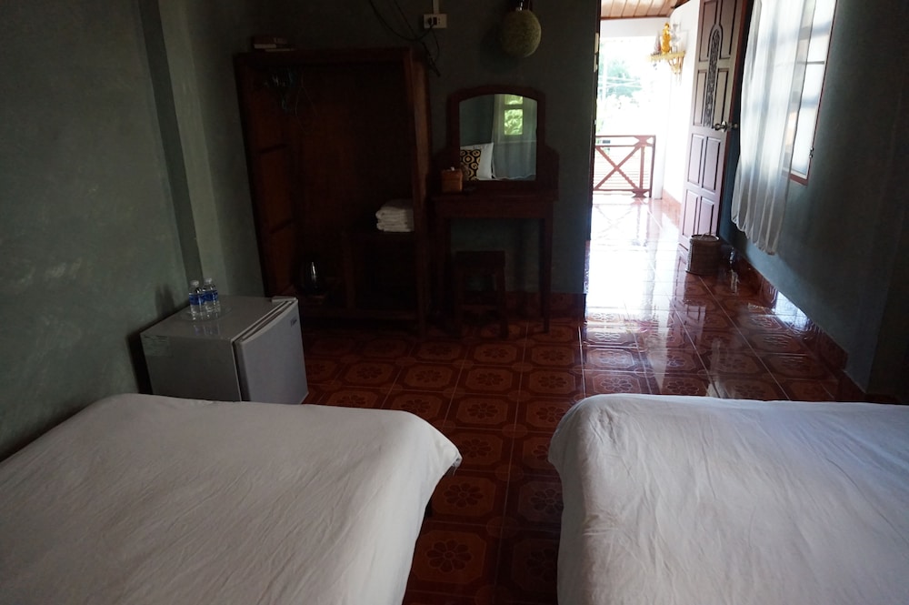 Mani Home Guesthouse