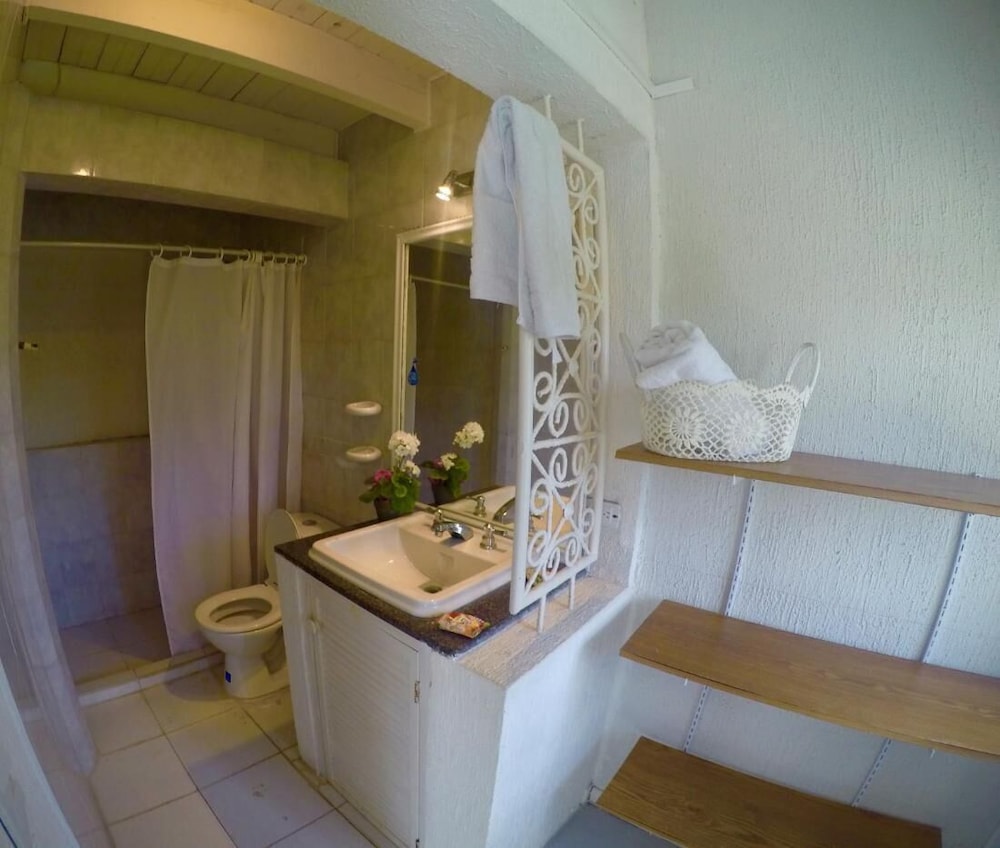 San Andres Vacations - Ocean View Sai, Five Bedroom Holiday Home - Property Image 38