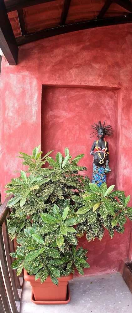 Sakaroule Bed & Breakfast