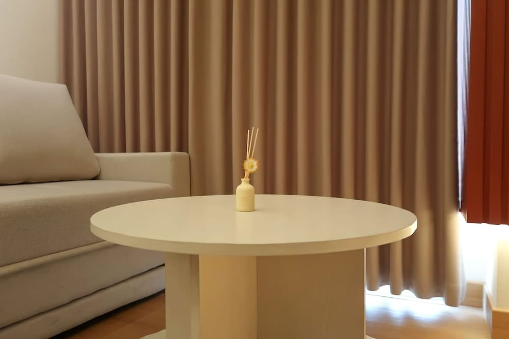 Lush Lakeside - Citra Luxury Apartments