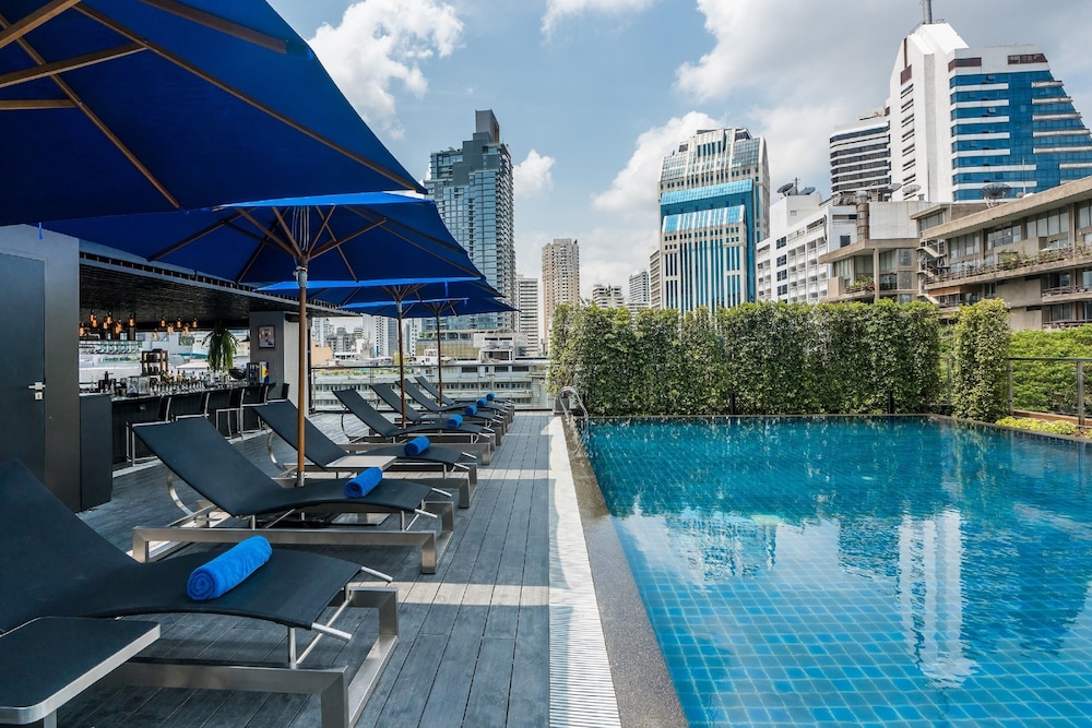 Hotel The Key Premier Hotel Sukhumvit - Image 1
