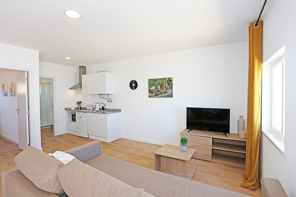 X 06 - 1 Bed Apartment in Quinta da Ponte