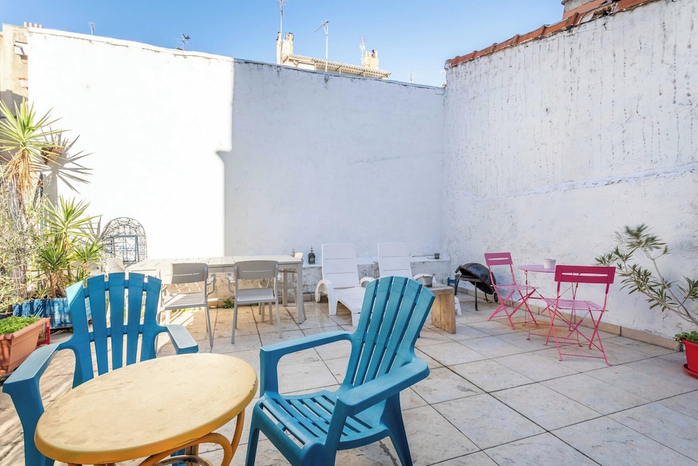 1 Bedroom Apartment in La Plaine