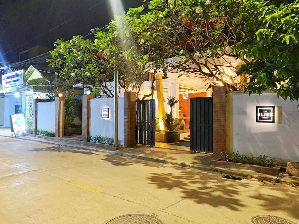 Hotel The Bliss Angkor - Image 1