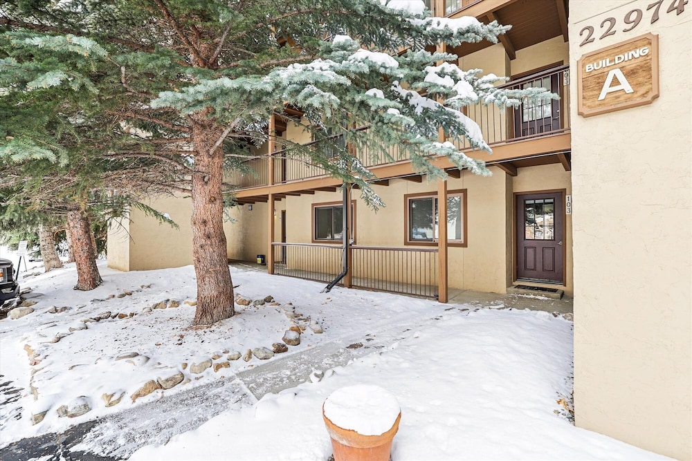 Snowdance 102a 3 Bedroom Condo