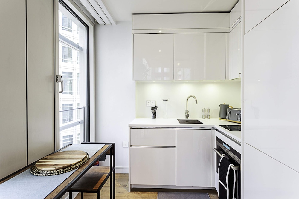 Idyllic Covent Garden Flat