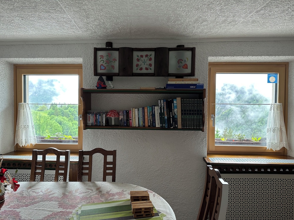 Photo 27