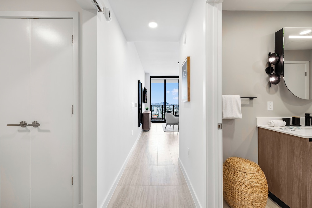 Luxury Condos Near Miami Beach