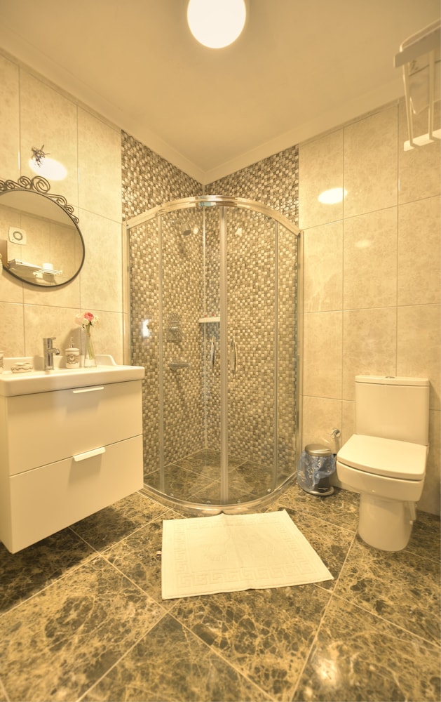 Nilufer Otel - Yetişkinlere Özel - Image 37