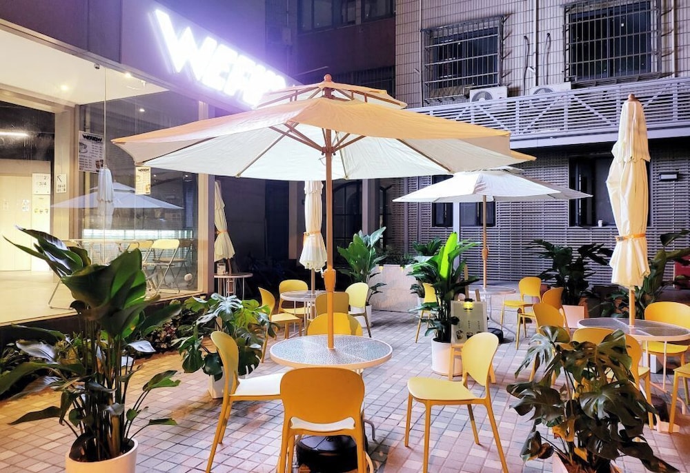 WeFlow Youth Hostel - Shanghai People's Square Jing'an Joy City