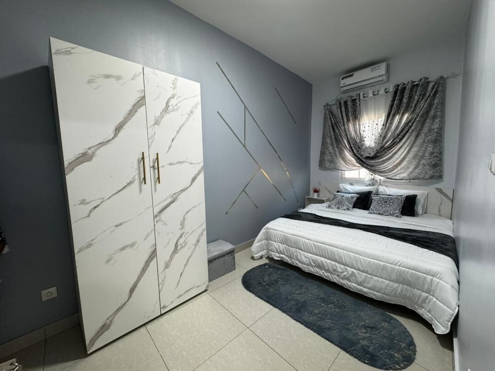 Sofana Residence