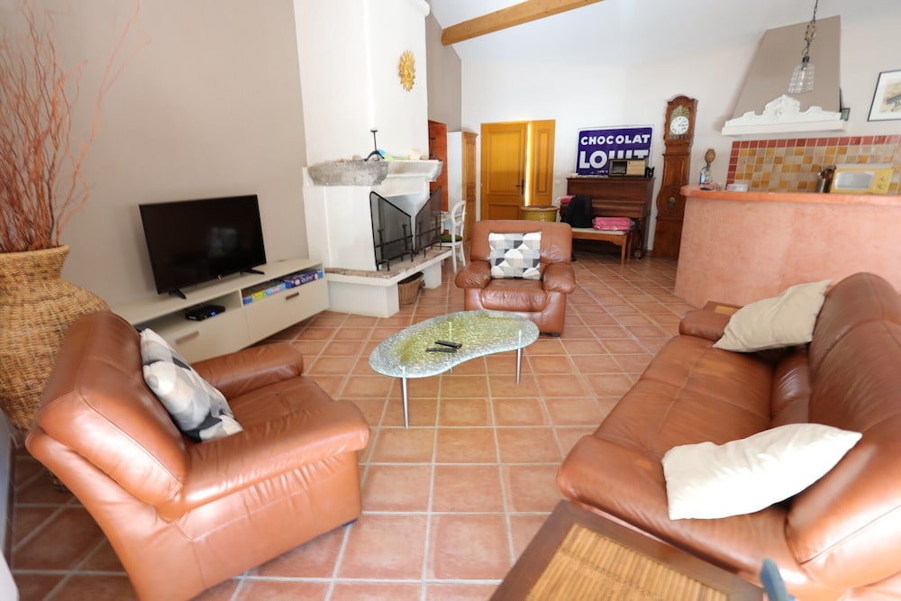Splendid Holiday Home in Vagnas With Private Swimming Pool