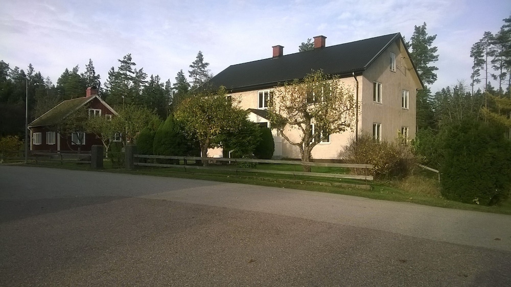 Eriksmåla B&B