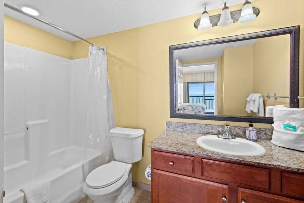 Anderson Ocean Club 810 2 Bedroom Condo