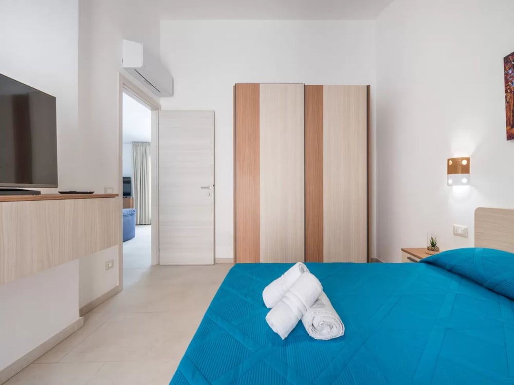 Elegant Villa With Private Pool in San Teodoro