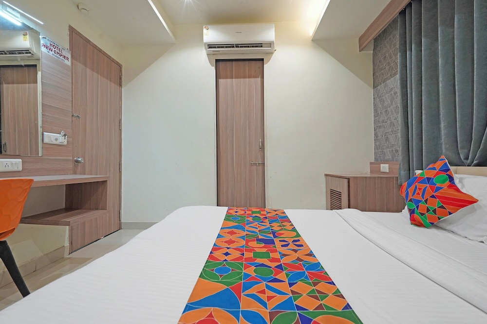 Fabhotel New Empire