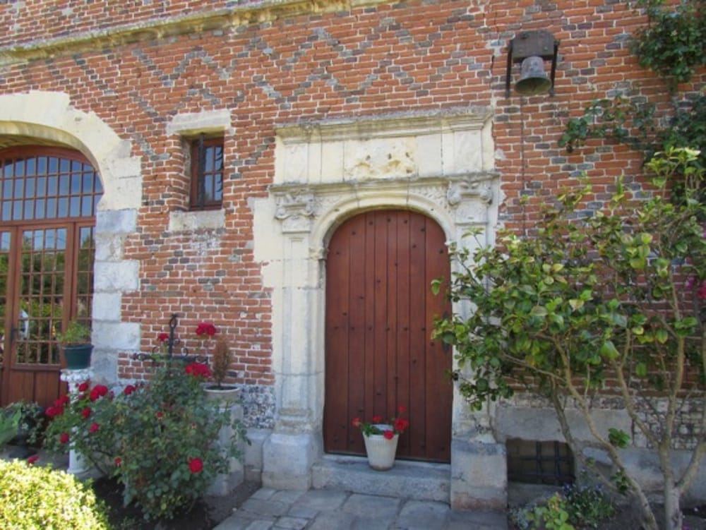 Photo 12