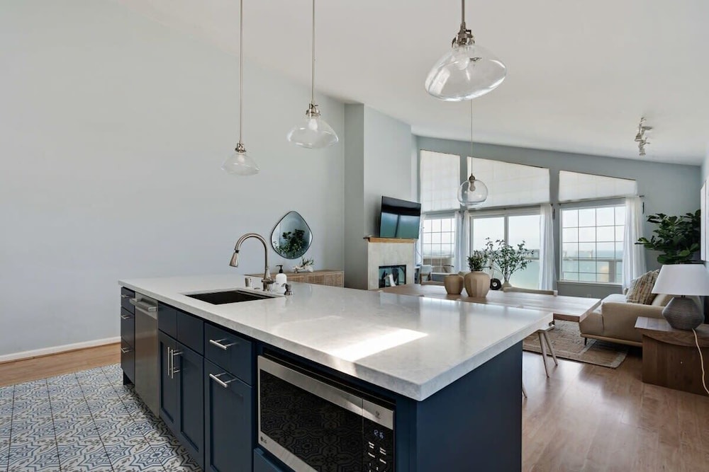 @ Marbella Lane - Home With Majestic Ocean Views