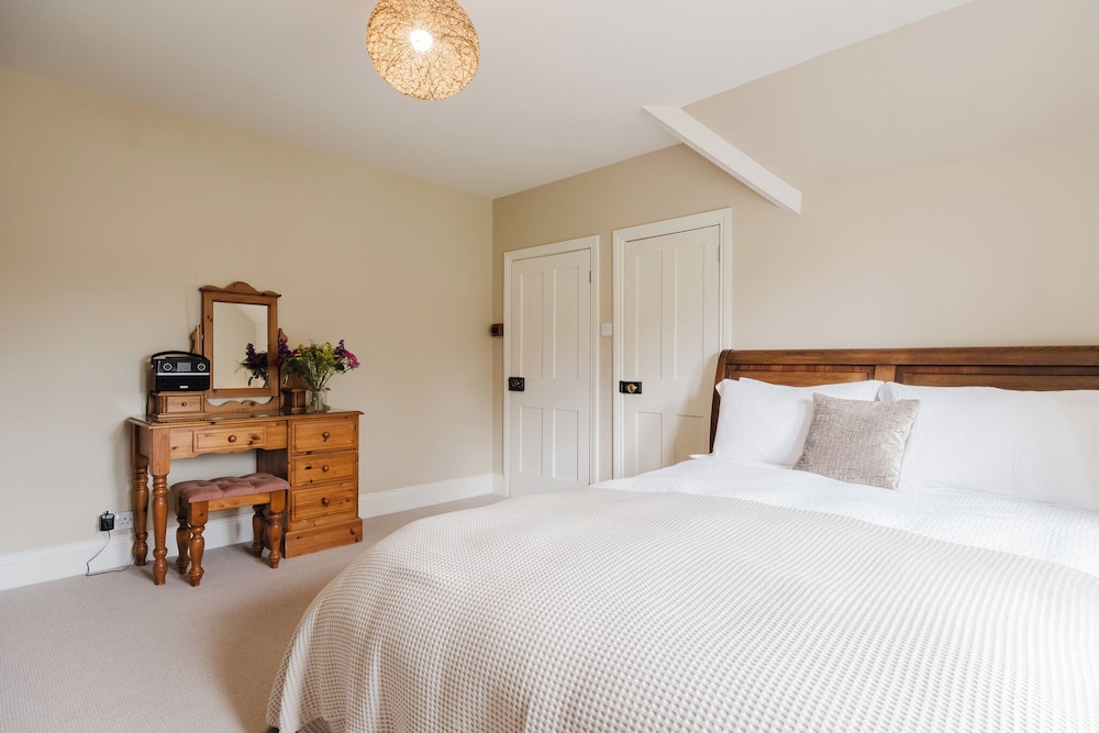 Herdsman's Cottage - 3BD in Wiltshire