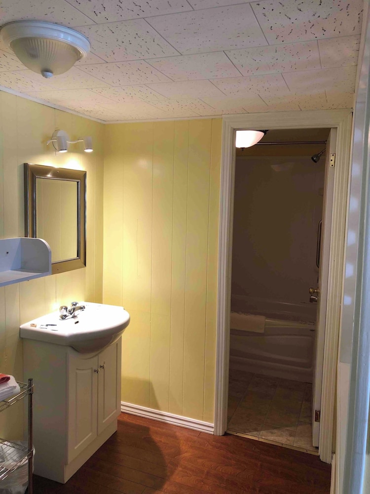 Lakelawn B&B Motel