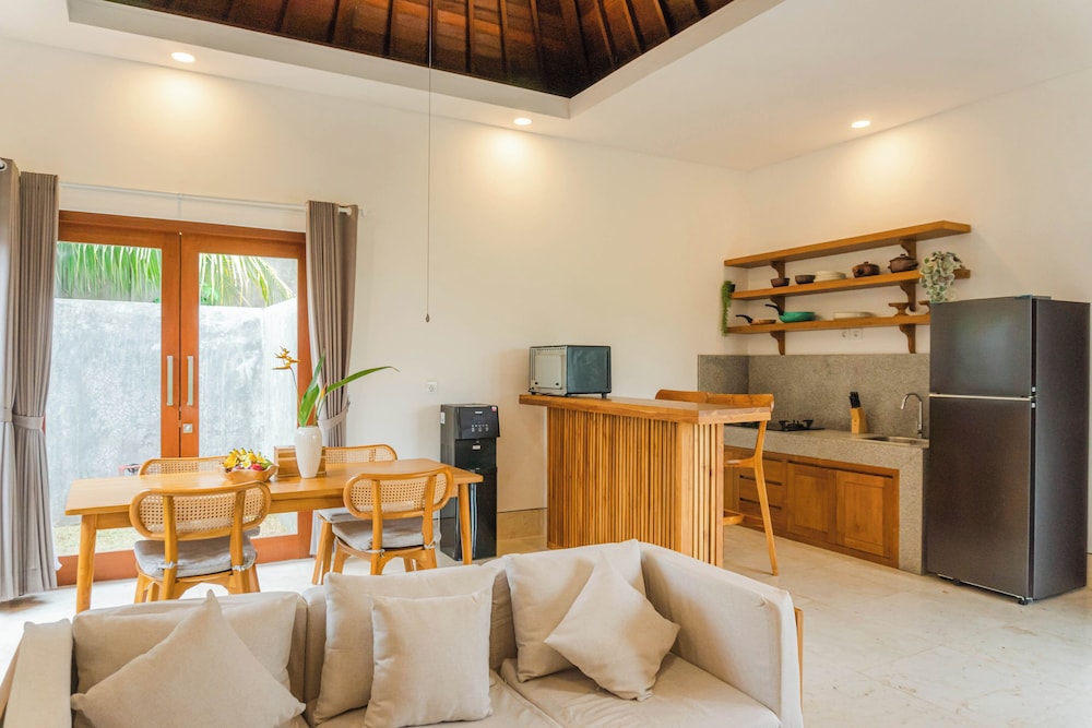 Kemawan Luxury Villas
