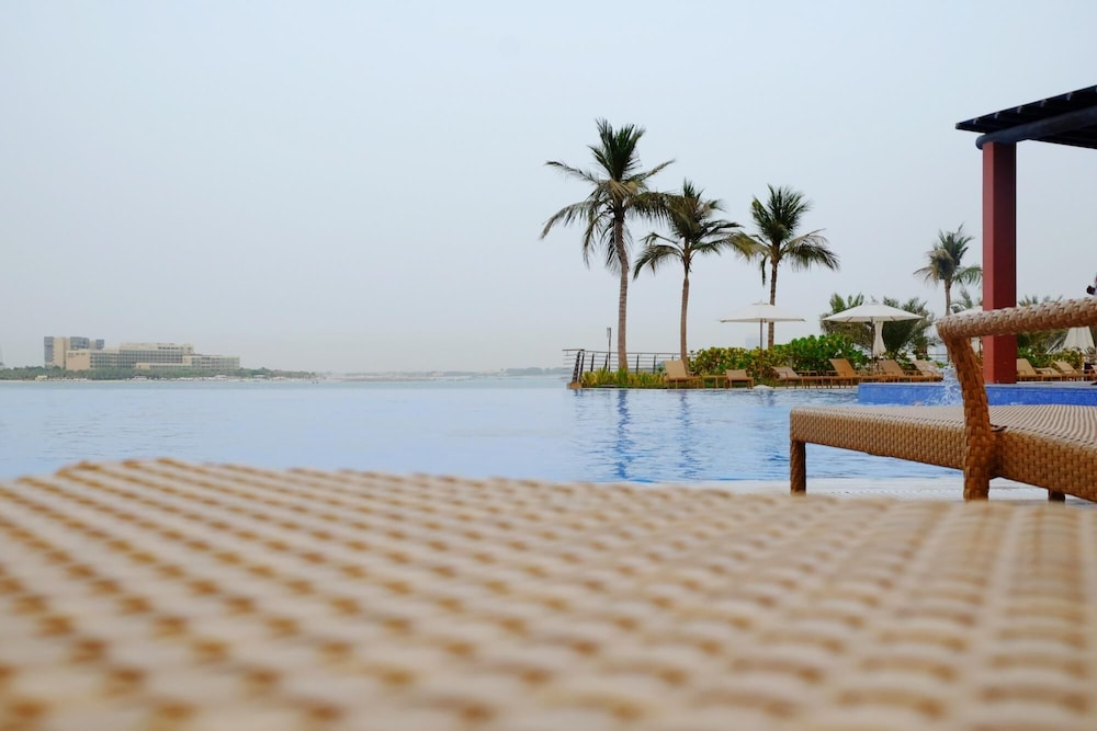 Luxury at Palm Jumeirah wz Private Beach