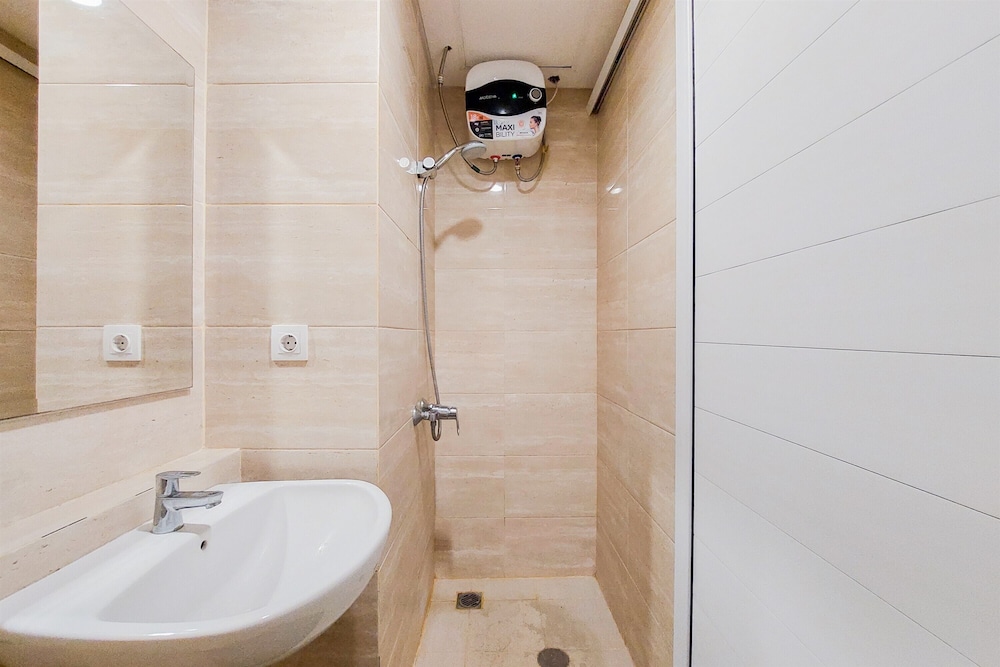 Cozy Living Studio Apartment Springwood Residence Tangerang