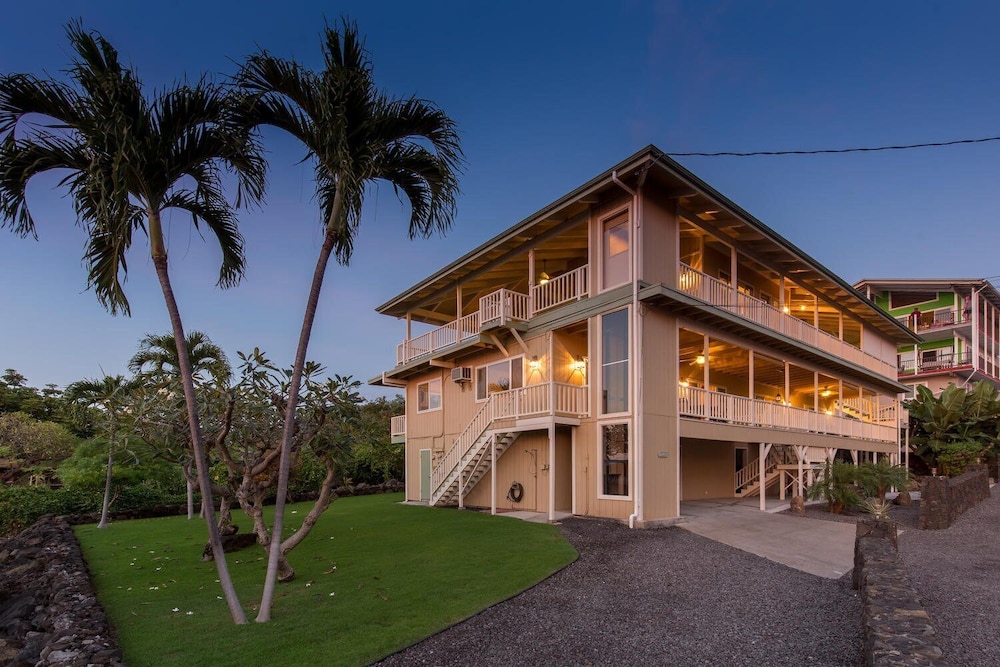 Ocean View - Steps From Kahalu'u Beach - Wifi- Vrkcv