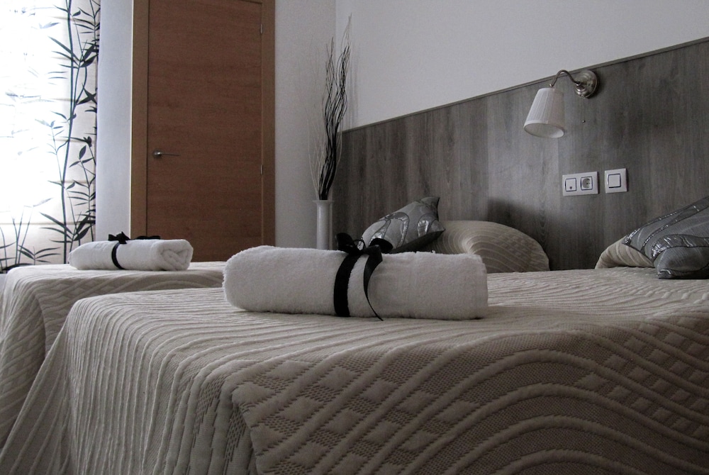 Hostal Pensió Maricel view 3