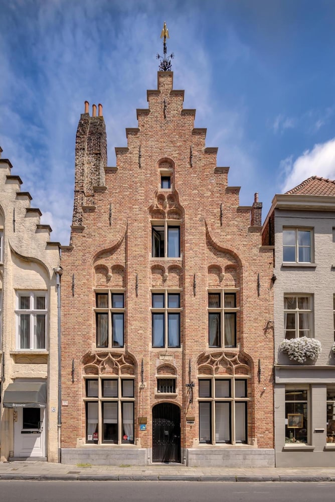 Guesthouse Maison le Dragon