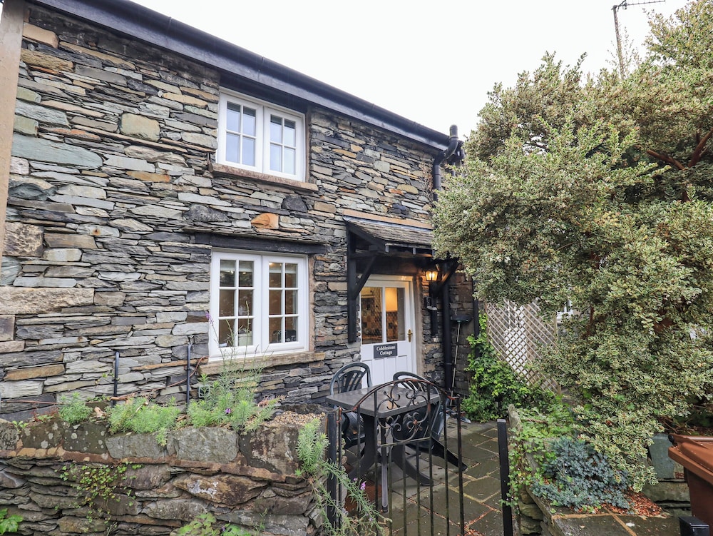 Cobblestone Cottage
