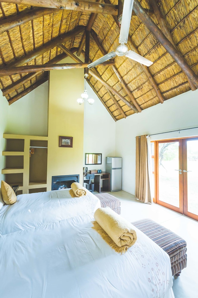 Deruxa Cottages